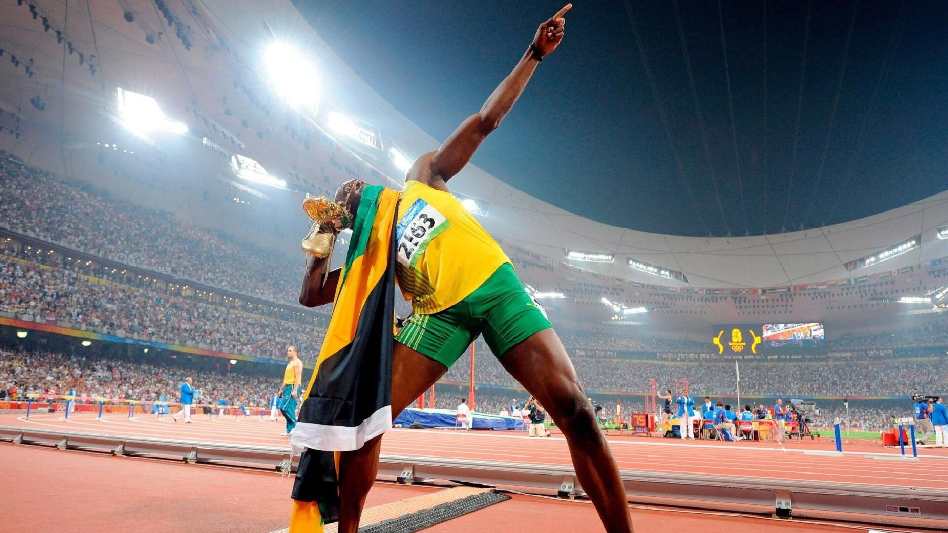 历史冠军：他们那些难忘的夺冠瞬间，历史夺冠训练